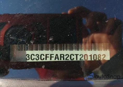 2012 Fiat 500 Pop z USA, uszkodzony, nr VIN 3C3CFFAR2CT201082